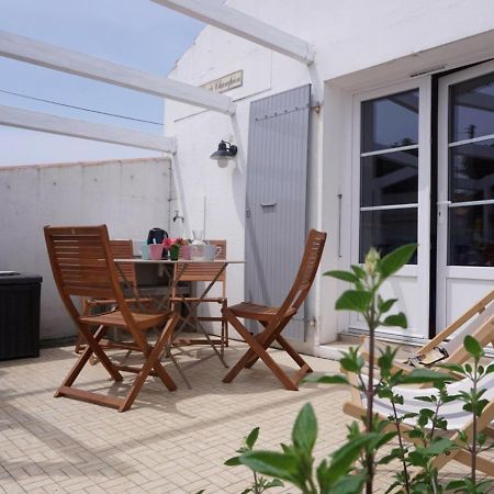 Maison De Plain-Pied Avec Cour, Proche Plage Et Commerces - 4 Couchages, Noirmoutier-En-L'Ile - Fr-1-224B-675 Bagian luar foto